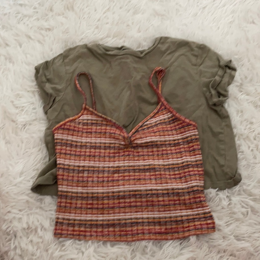 two crop tops